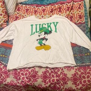 long sleeve cropped shirt